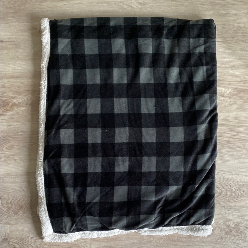 Plaid Black and Gray Sherpa Throw Blanket